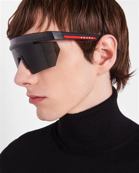 pubblicità occhiali prada immagini|Prada Linea Rossa Eyewear 2020.